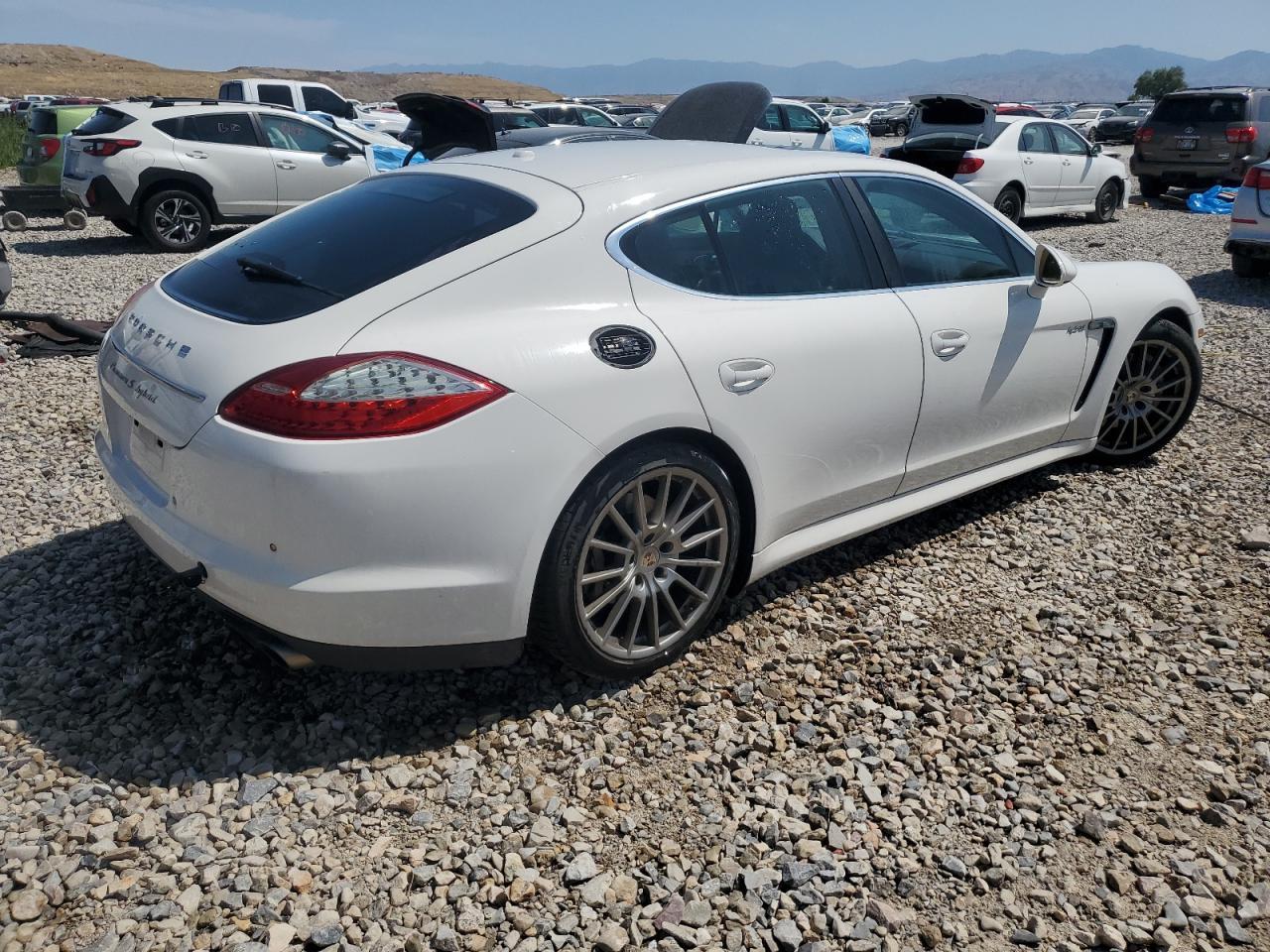 2012 Porsche Panamera S Hybrid VIN: WP0AD2A75CL045535 Lot: 61933935