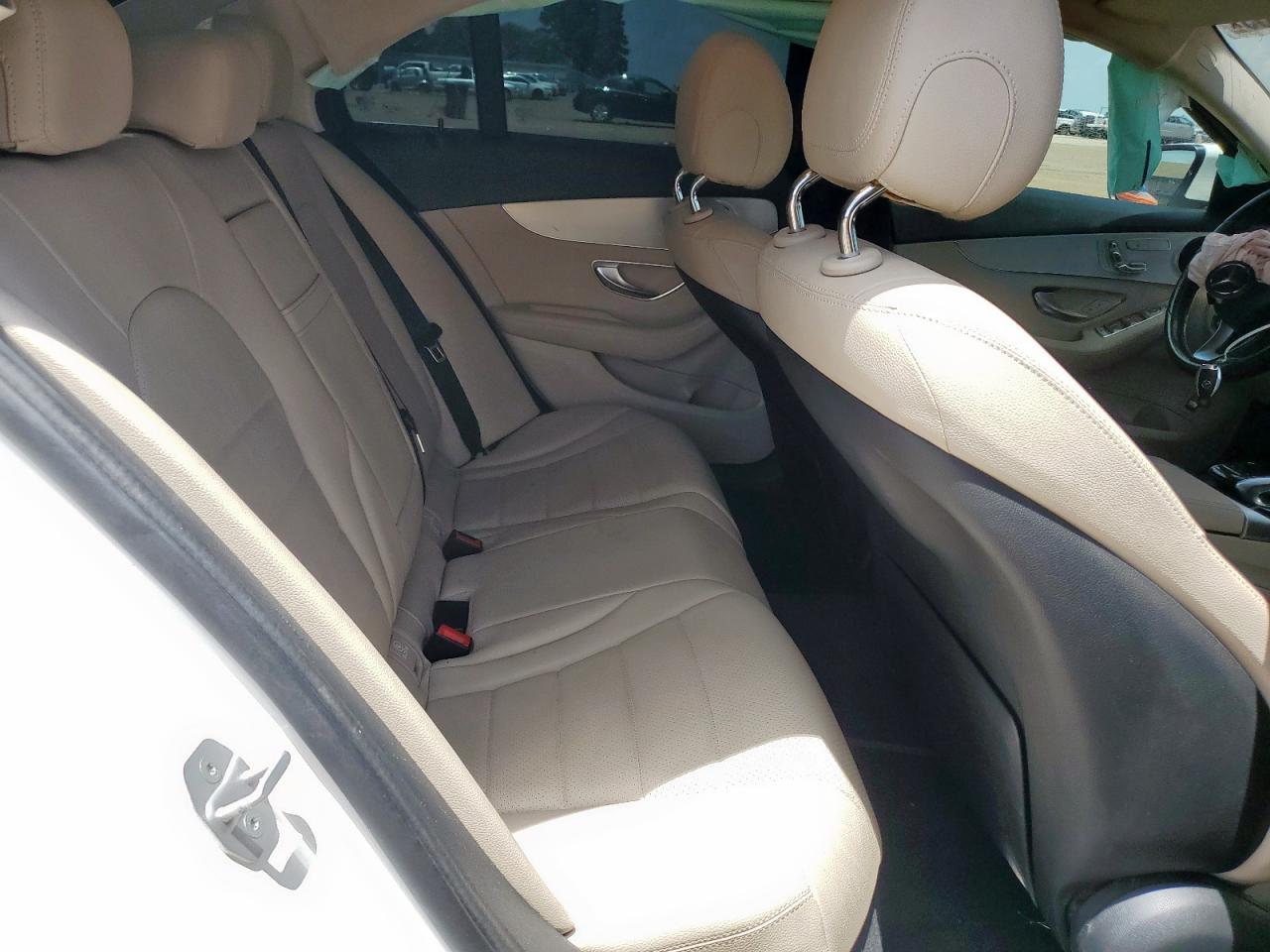 2016 Mercedes-Benz C 300 VIN: 55SWF4JB9GU150666 Lot: 63120235