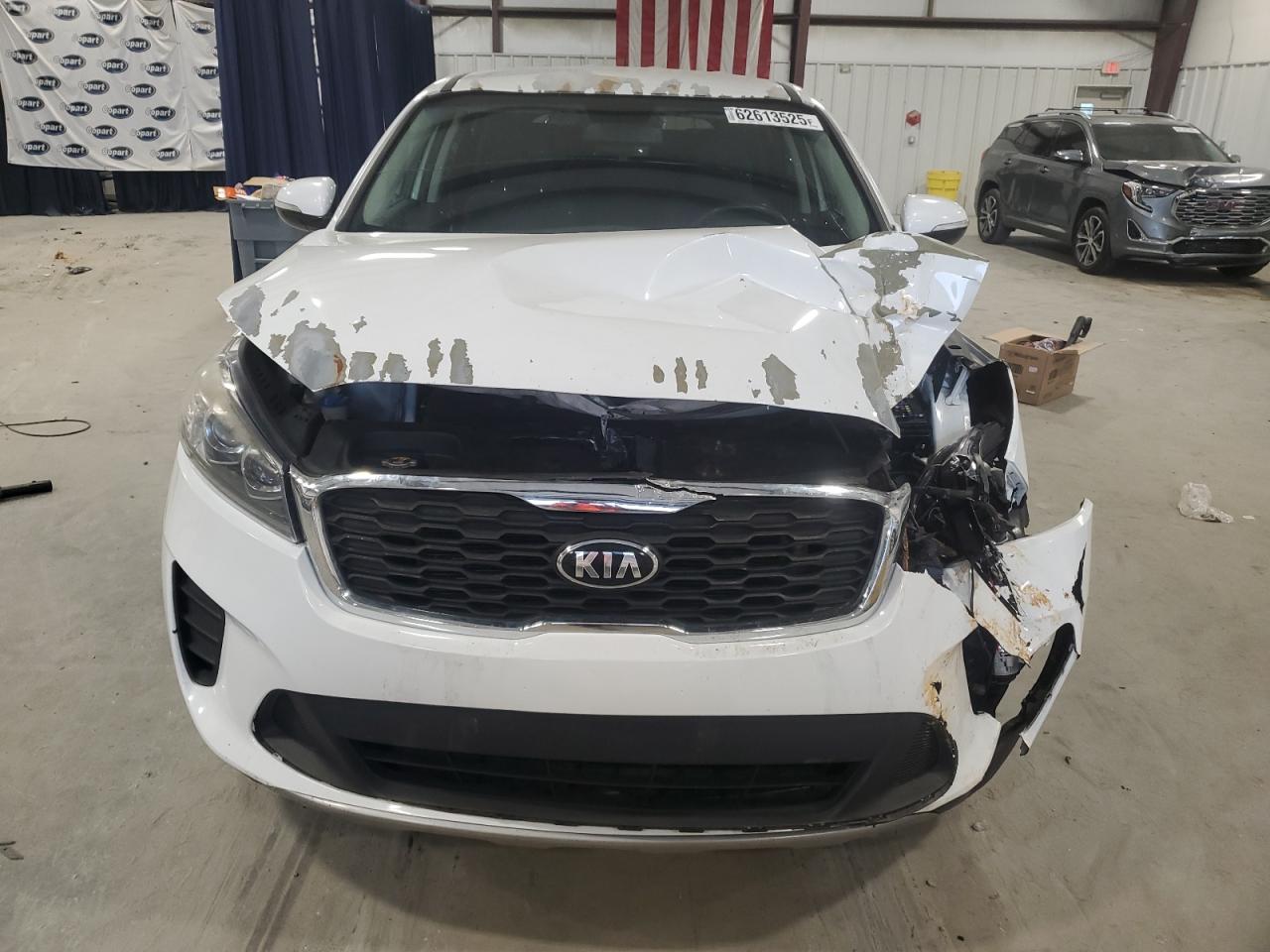 KIA SORENTO 2019 VIN 5XYPG4A31KG540349 photo 5