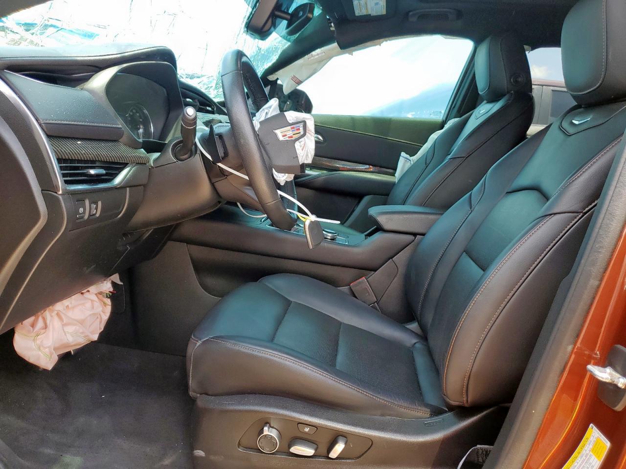 2020 Cadillac Xt4 Sport VIN: 1GYFZER45LF025992 Lot: 60110325