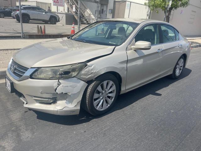 Седаны HONDA ACCORD 2013 Золотой