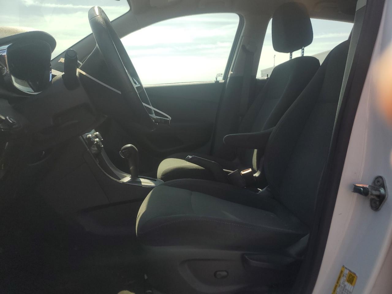 2018 Chevrolet Trax Ls VIN: 3GNCJKSB3JL167629 Lot: 62826825