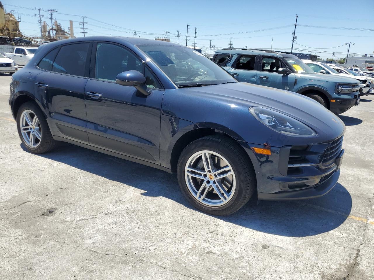 2020 Porsche Macan S VIN: WP1AB2A50LLB32357 Lot: 63089685