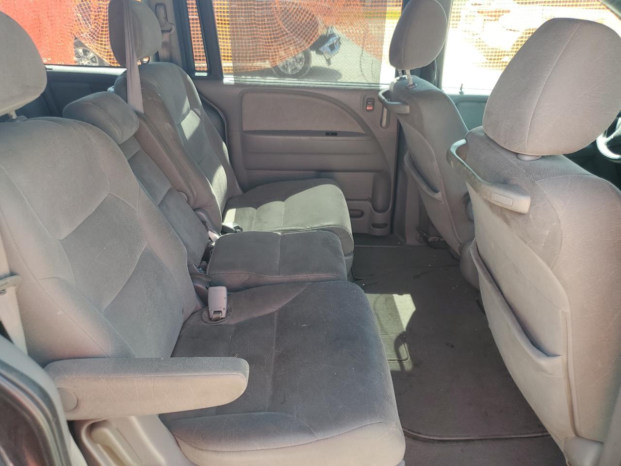 HONDA All Models 2010 VIN 5FNRL3H48AB054141 photo 11