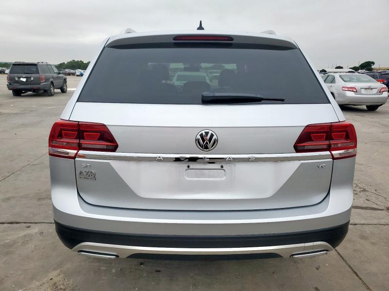  VOLKSWAGEN ATLAS 2018 Srebrny