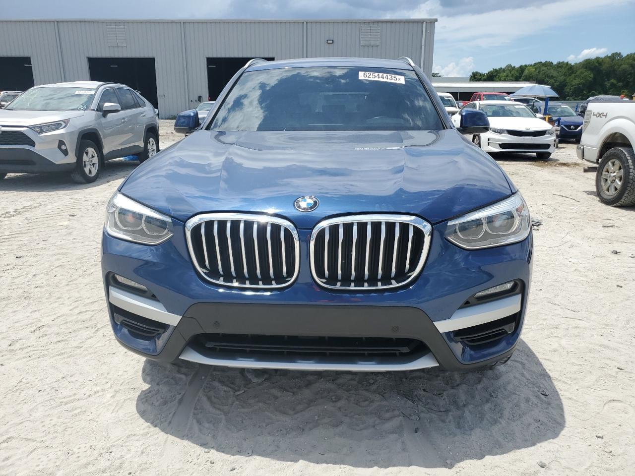 BMW X3 2020 VIN 5UXTY3C04L9C56680 photo 5