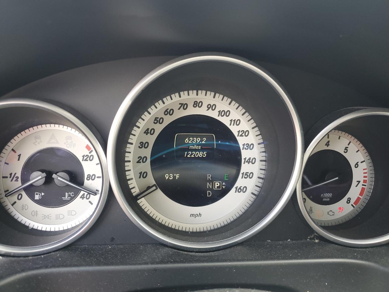 MERCEDES-BENZ E-CLASS 2016 VIN WDDHF5KB2GB297614 zdjęcie 9