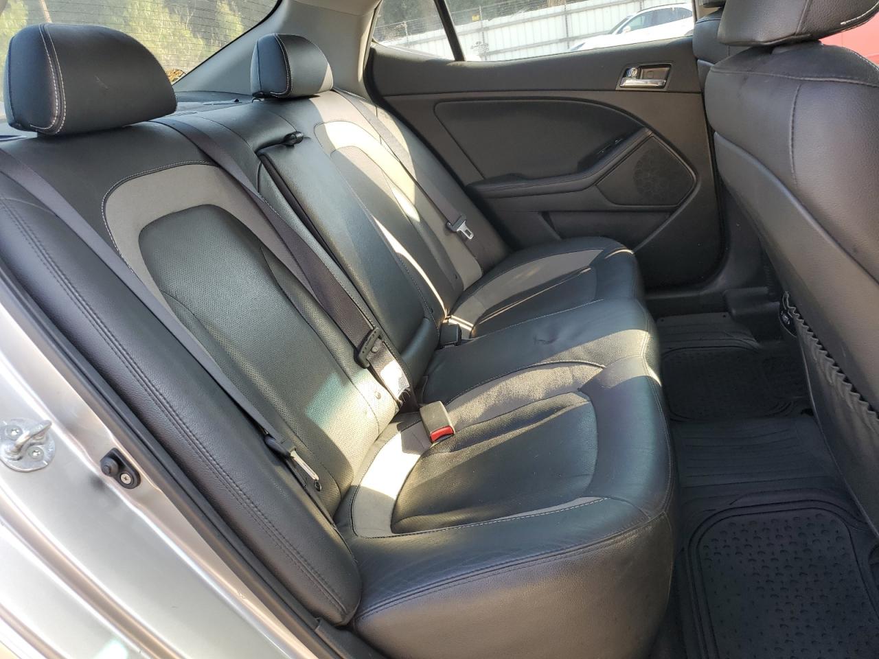 KIA OPTIMA 2011 VIN KNAGM4AD0B5008128 zdjęcie 10