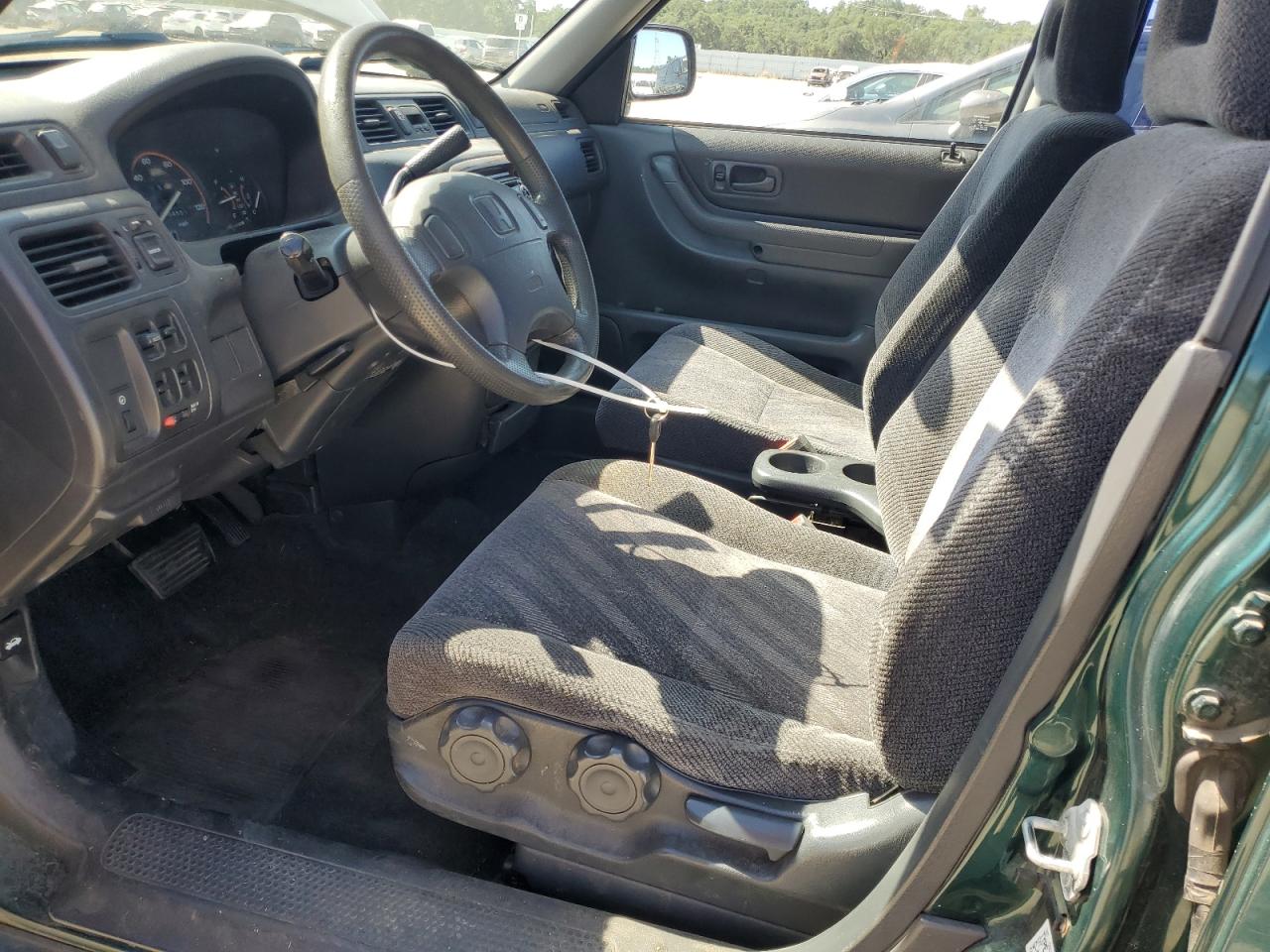 1999 Honda Cr-V Lx VIN: JHLRD184XXC034029 Lot: 62423875