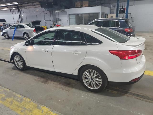  FORD FOCUS 2017 Белы