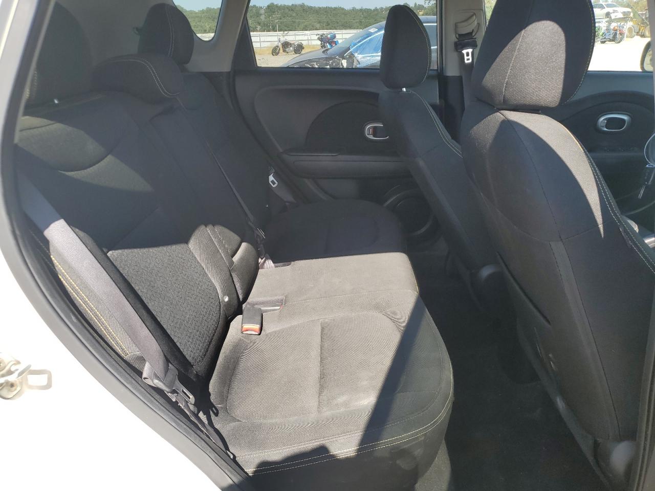 KIA SOUL 2016 VIN KNDJP3A54G7333301 фото 10