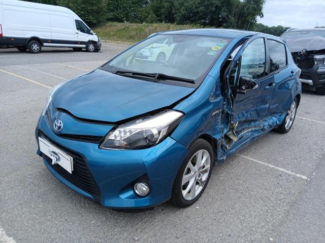 TOYOTA YARIS T SP 2013