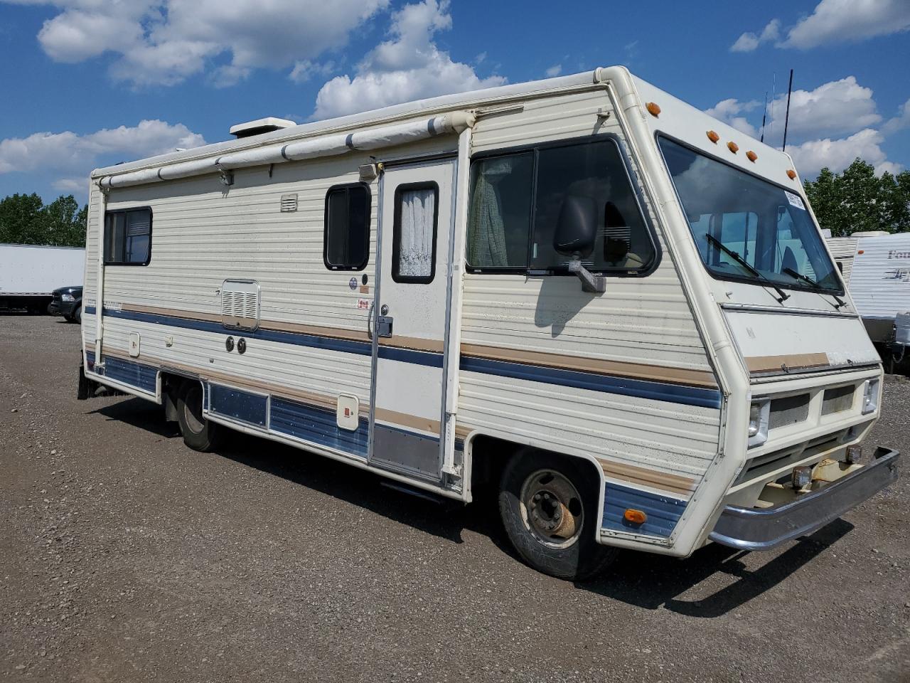 1981 Chevrolet P30 للبيع في Rocky View County، AB - Normal Wear