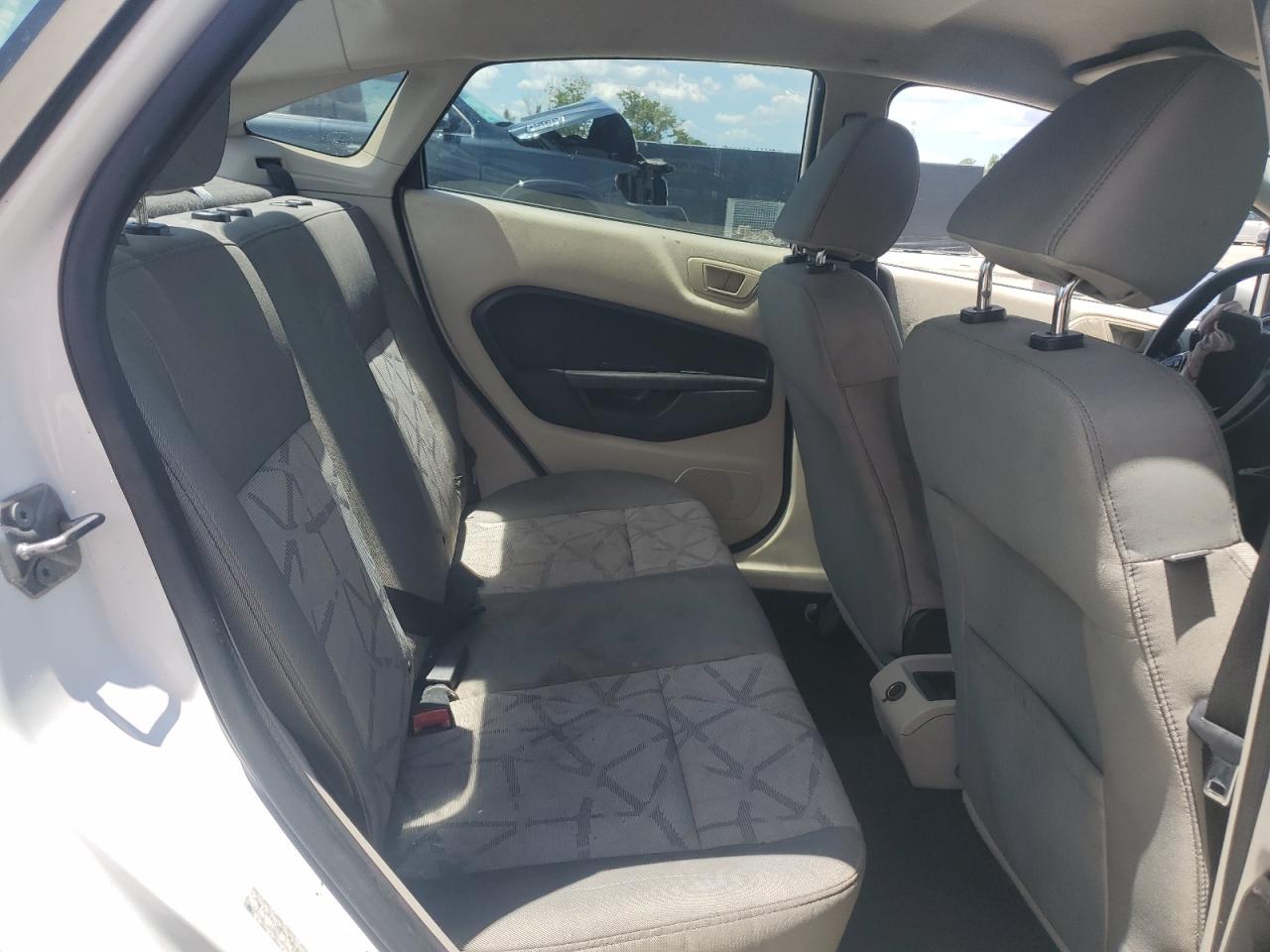 2013 Ford Fiesta Se VIN: 3FADP4BJ9DM223981 Lot: 60891895