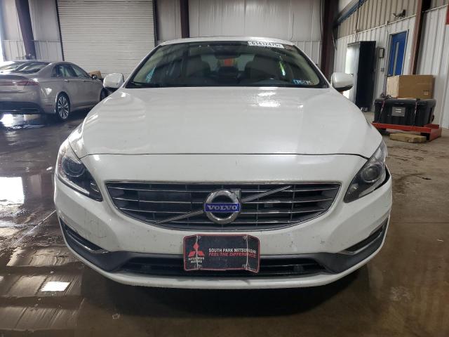  VOLVO S60 2017 Biały