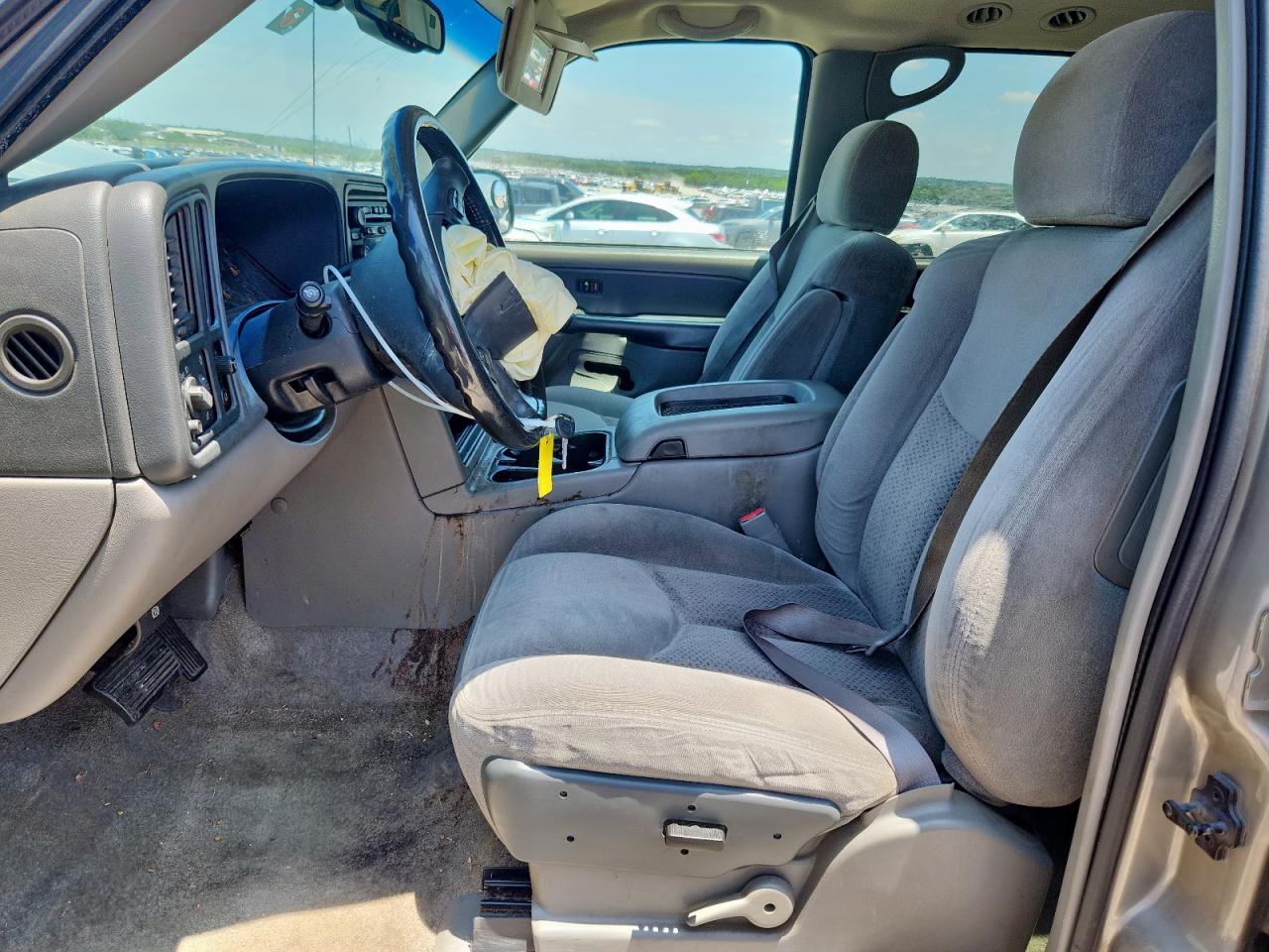 2003 Chevrolet Suburban C1500 VIN: 1GNEC16T33J218444 Lot: 61261815