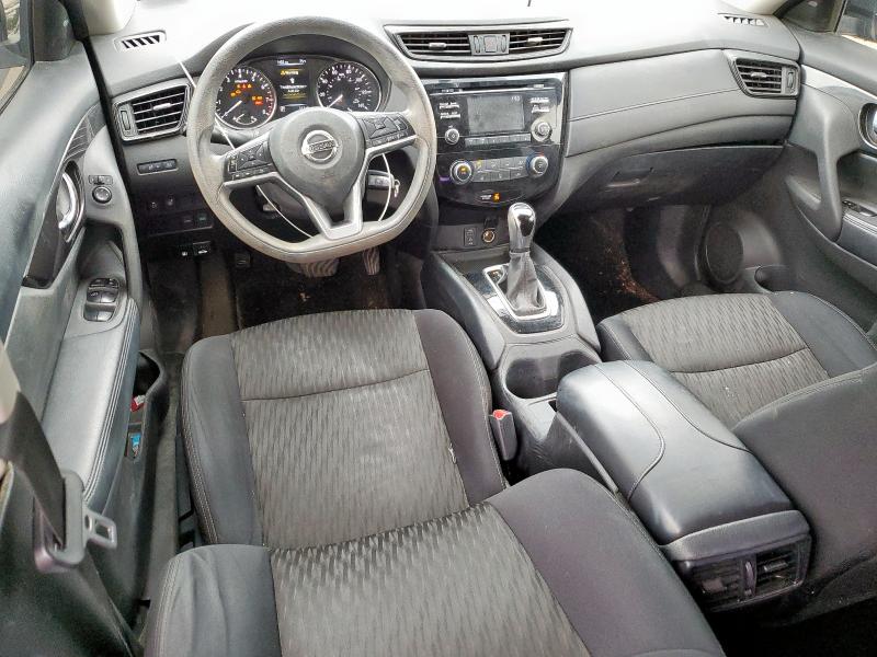  NISSAN ROGUE 2017 Черный
