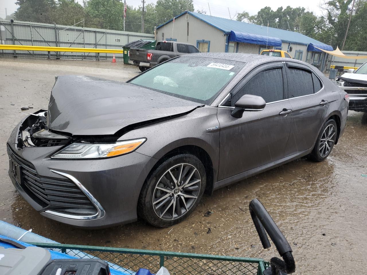2021 Toyota Camry Xle იყიდება Wichita-ში, KS - Front End