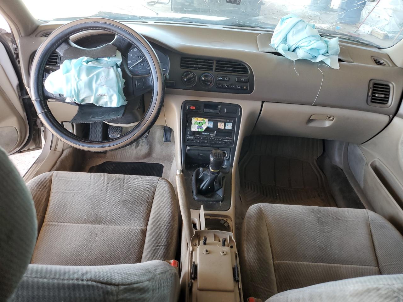 HONDA ACCORD 1997 VIN 1HGCD5537VA155097 photo 8