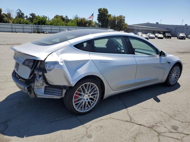  TESLA MODEL 3 2018 Silver