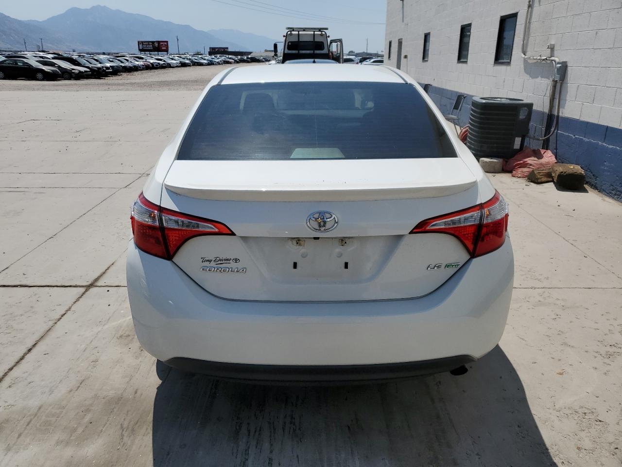 2016 Toyota Corolla Eco VIN: 5YFBPRHE9GP524515 Lot: 62898085