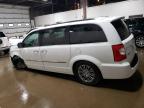 2014 Chrysler Town & Country Touring L იყიდება Blaine-ში, MN - Undercarriage