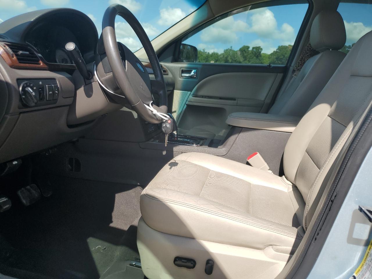 2008 Ford Taurus Limited VIN: 1FAHP25W08G120798 Lot: 62187275