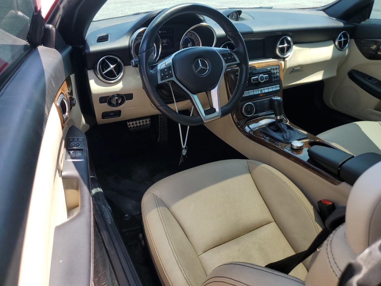 2015 Mercedes-Benz Slk 250 VIN: WDDPK4HA4FF106699 Lot: 62174345