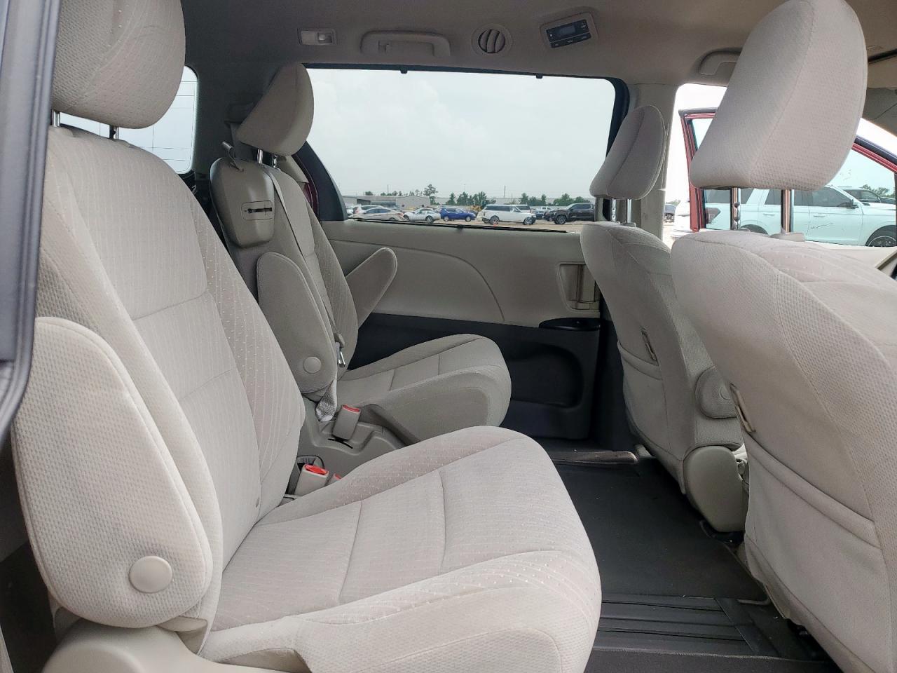 2020 Toyota Sienna Le VIN: 5TDKZ3DCXLS041015 Lot: 62779795