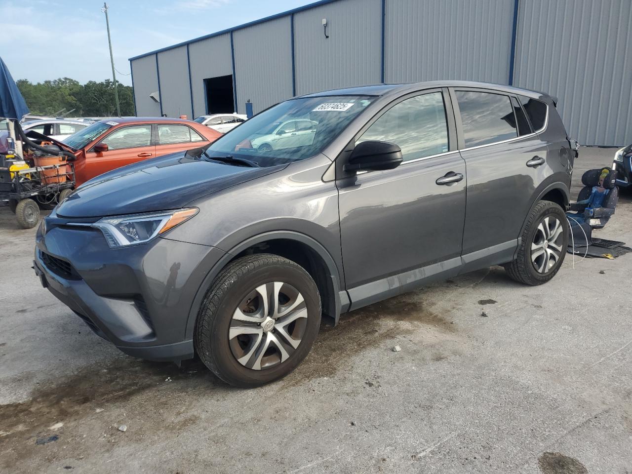 Apopka, FL에서 판매 중인 2018 Toyota Rav4 Le - Rear End