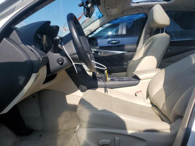  INFINITI Q50 2017 Biały