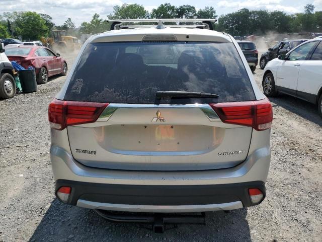  MITSUBISHI OUTLANDER 2018 Silver