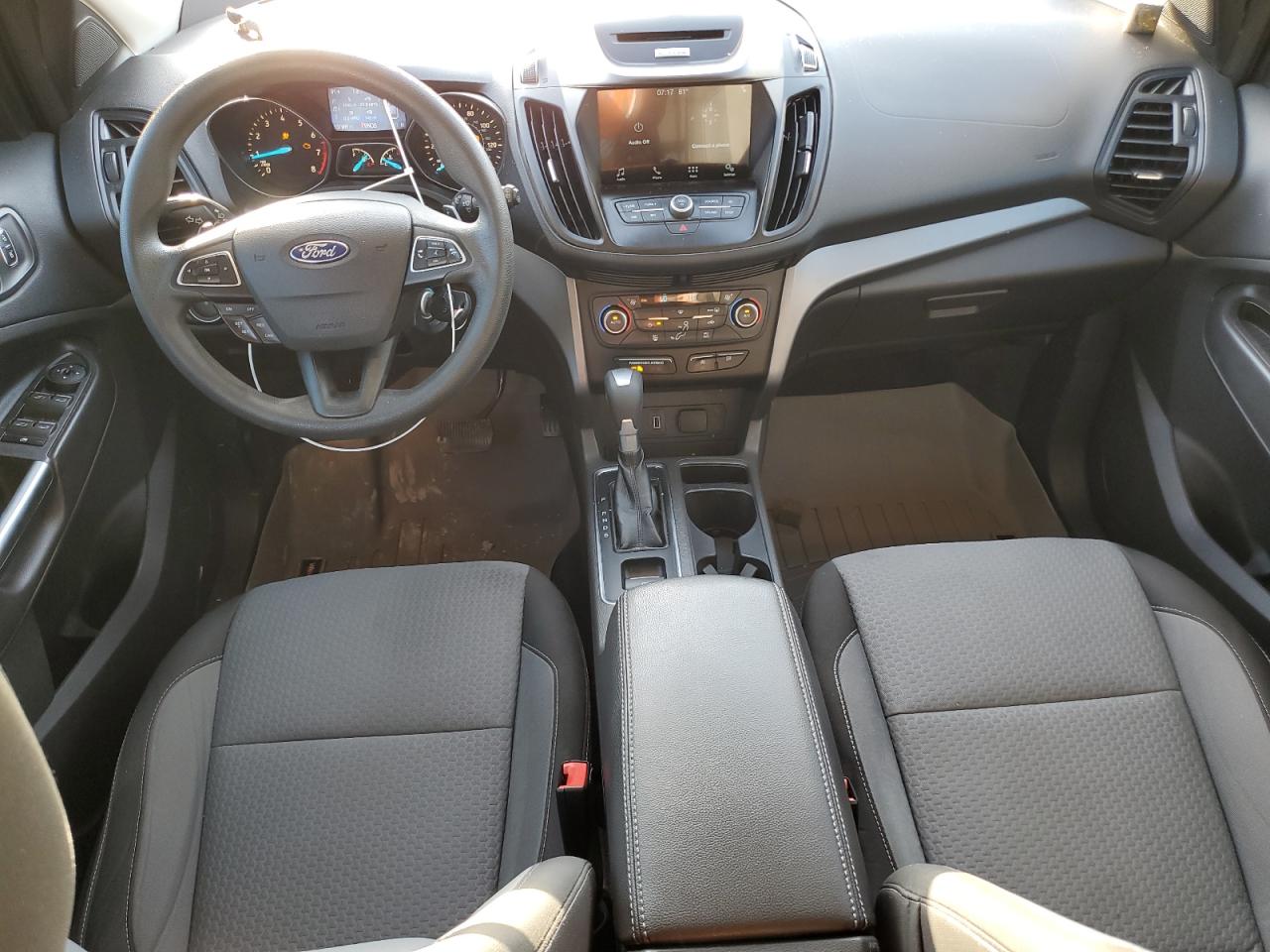 2017 Ford Escape Se VIN: 1FMCU0G95HUA68610 Lot: 61201515