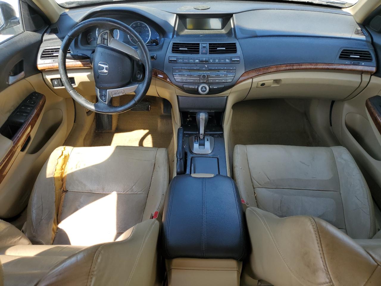 2011 Honda Accord Exl VIN: 1HGCP2F88BA105952 Lot: 62834155