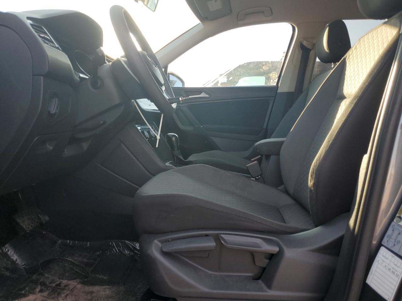 2020 Volkswagen Tiguan S VIN: 3VV1B7AX2LM103958 Lot: 61498815