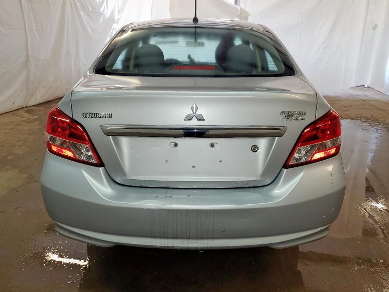 Sedans MITSUBISHI MIRAGE 2017 Srebrny