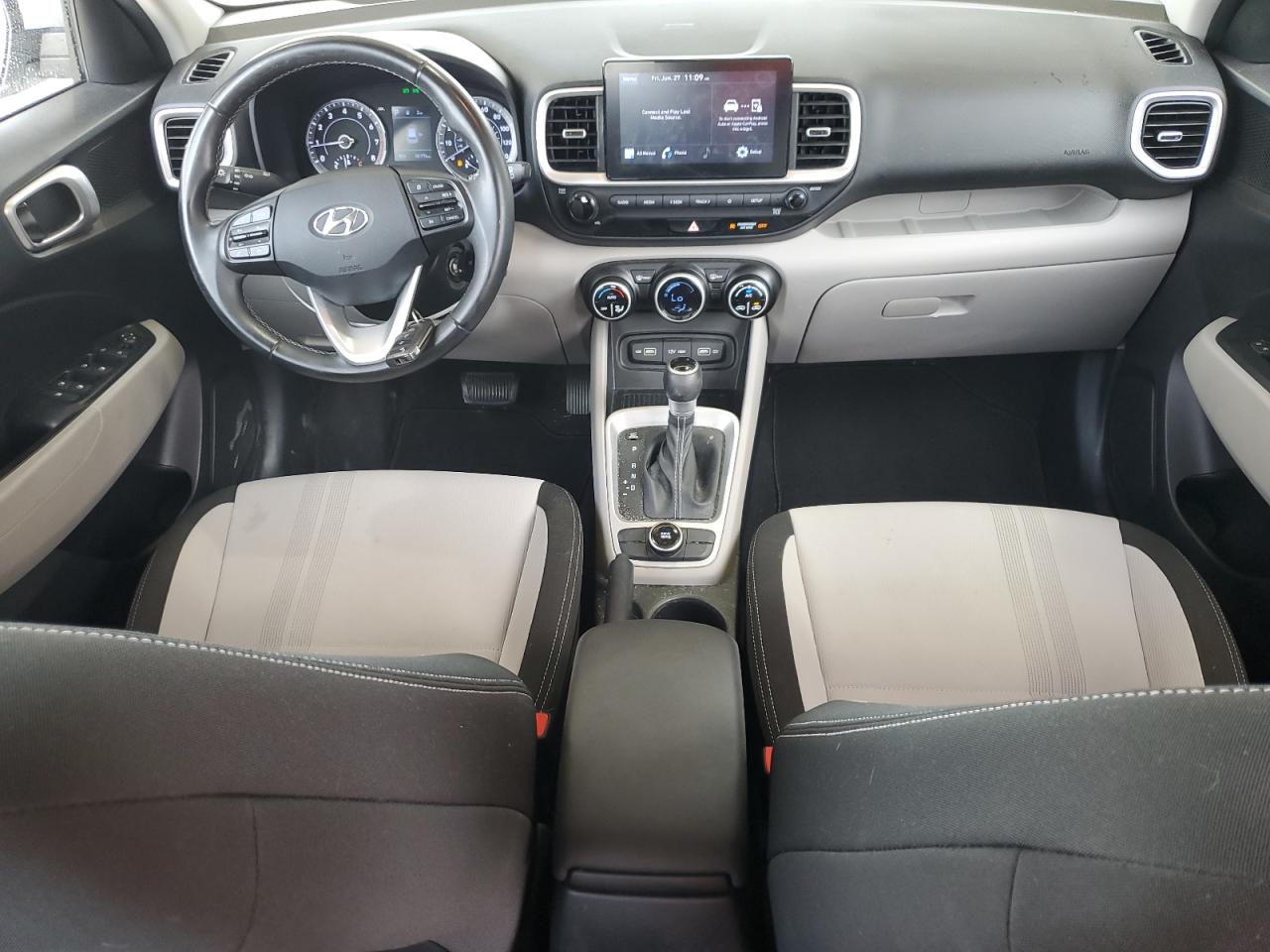 2022 Hyundai Venue Sel VIN: KMHRC8A30NU149283 Lot: 62710495