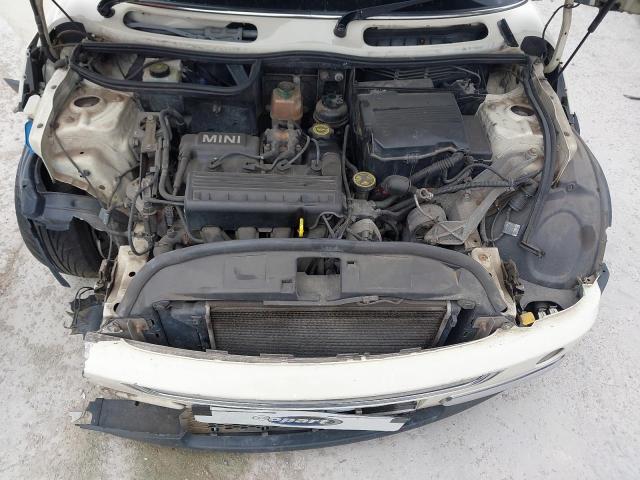 2003 MINI MINI ONE 