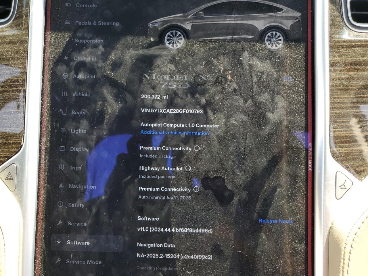 2016 Tesla Model X VIN: 5YJXCAE28GF010793 Lot: 60042185