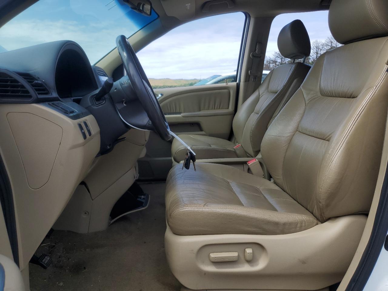 2010 Honda Odyssey Exl VIN: 5FNRL3H65AB032440 Lot: 61971135