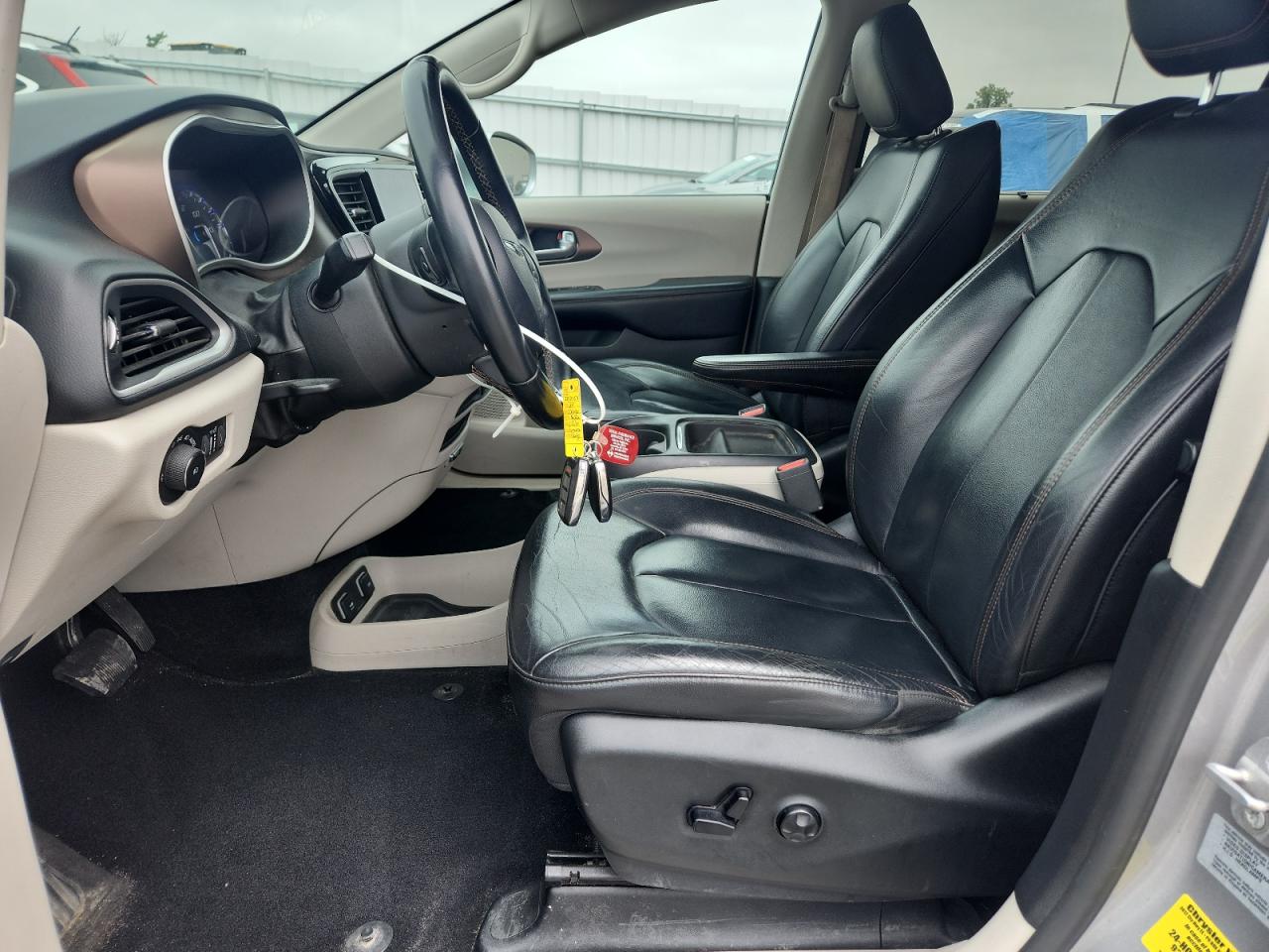 CHRYSLER PACIFICA 2017 VIN 2C4RC1BG6HR805372 фото 7