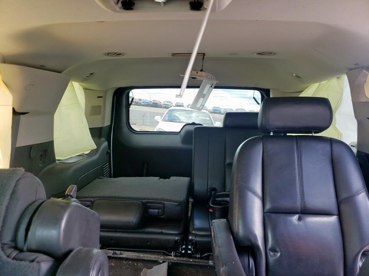 2007 GMC Yukon VIN: 1GKFC13077R415037 Lot: 62087065