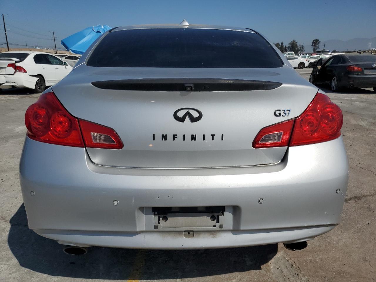 2011 Infiniti G37 Base VIN: JN1CV6AP2BM301414 Lot: 61033935