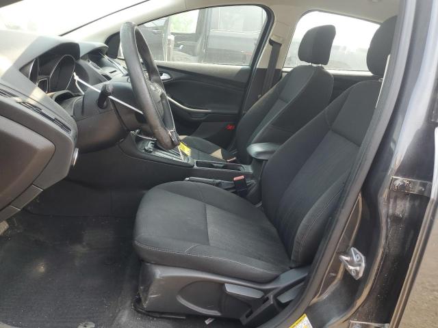 Hatchbacks FORD FOCUS 2016 Szary