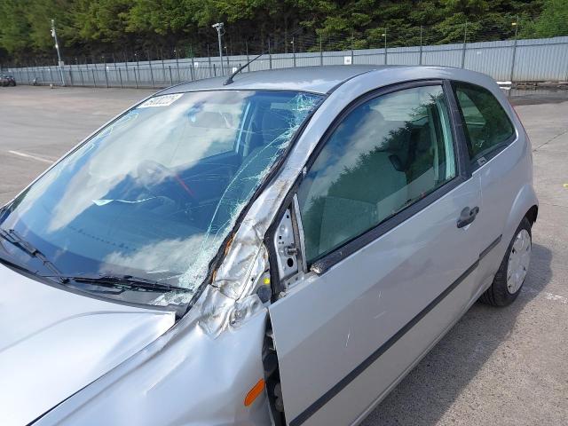 2003 FORD FIESTA LX