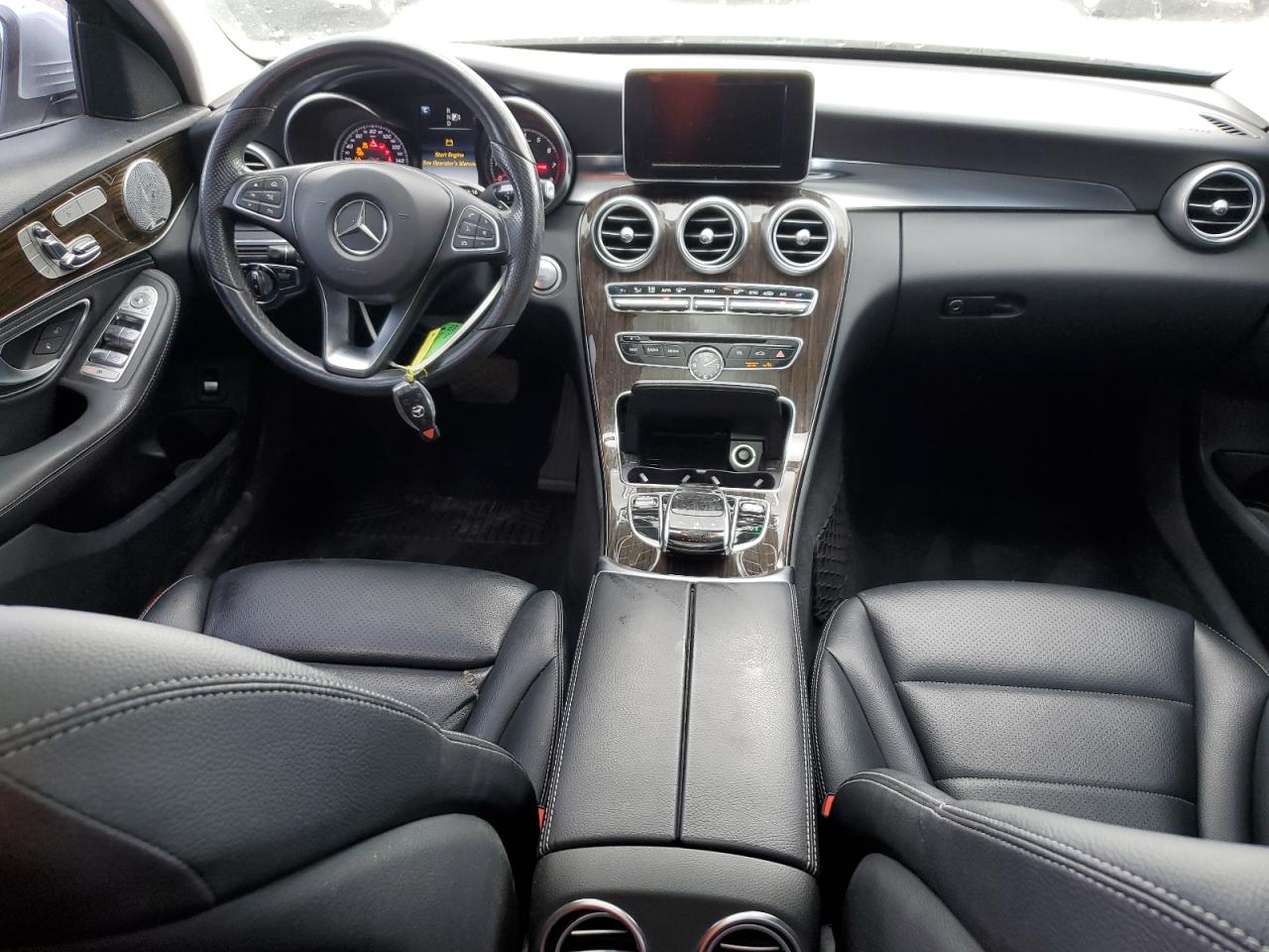 2015 Mercedes-Benz C 300 4Matic VIN: 55SWF4KB8FU022903 Lot: 62729575