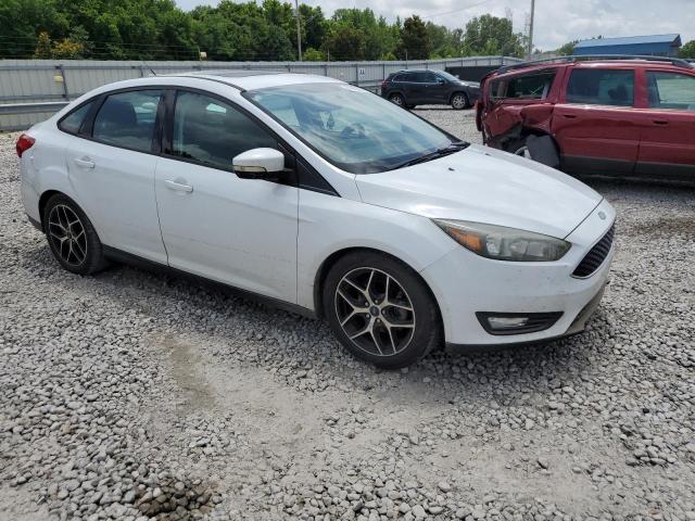  FORD FOCUS 2017 Белы