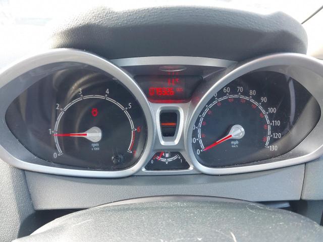 2011 FORD FIESTA TIT