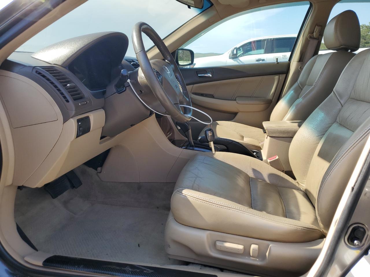 2006 Honda Accord Ex VIN: 1HGCM56836A073556 Lot: 61770655