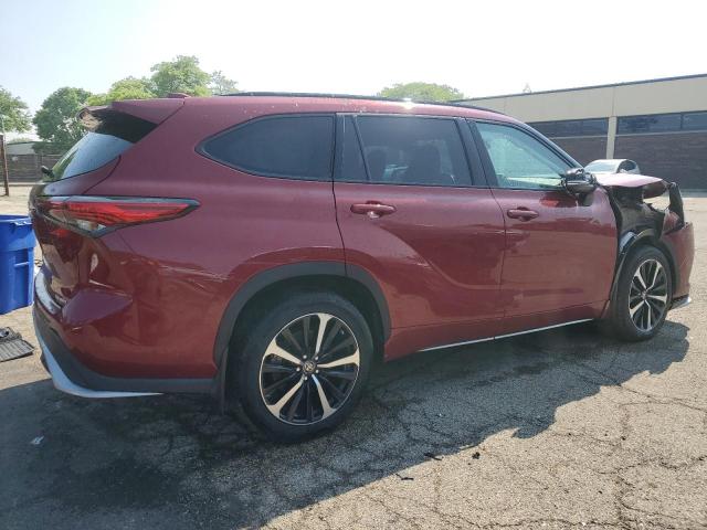  TOYOTA HIGHLANDER 2022 Красный